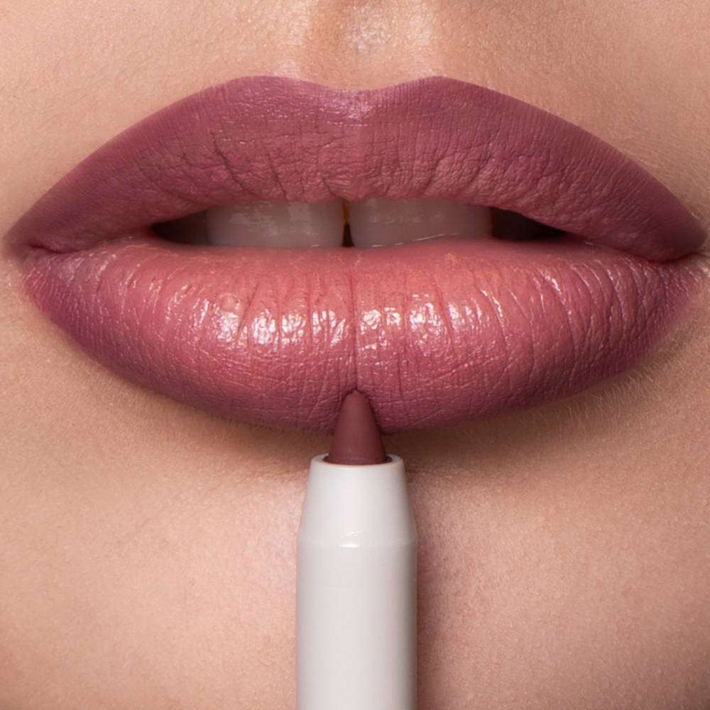 لوكا كوزمتيكس A LISTER LIP LINER قلم محدد شفاه رقم 12 بيري فاين