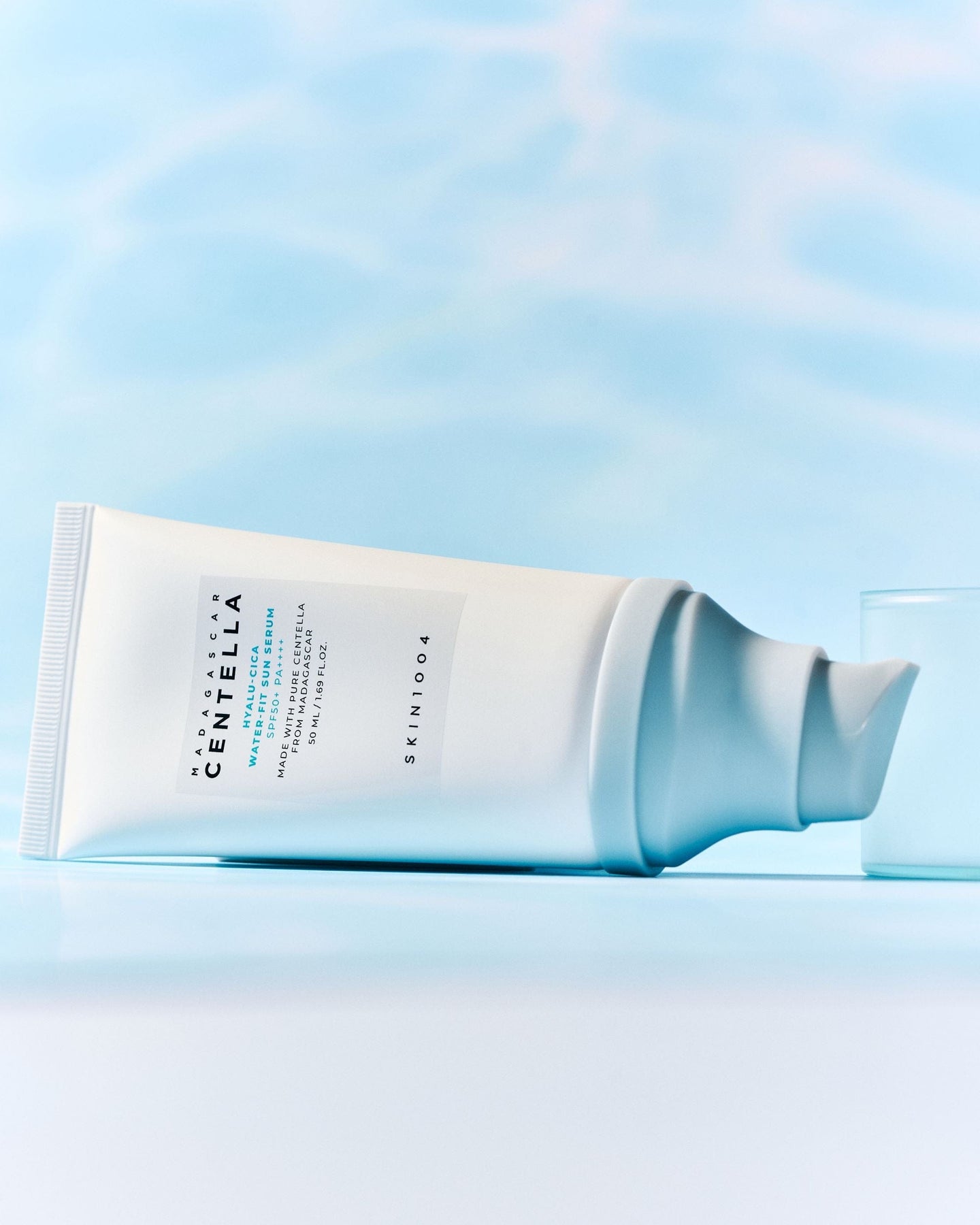 سكن1004 سينتلا سيروم الهايلو سيكا spf50++ واقي شمس 50مل