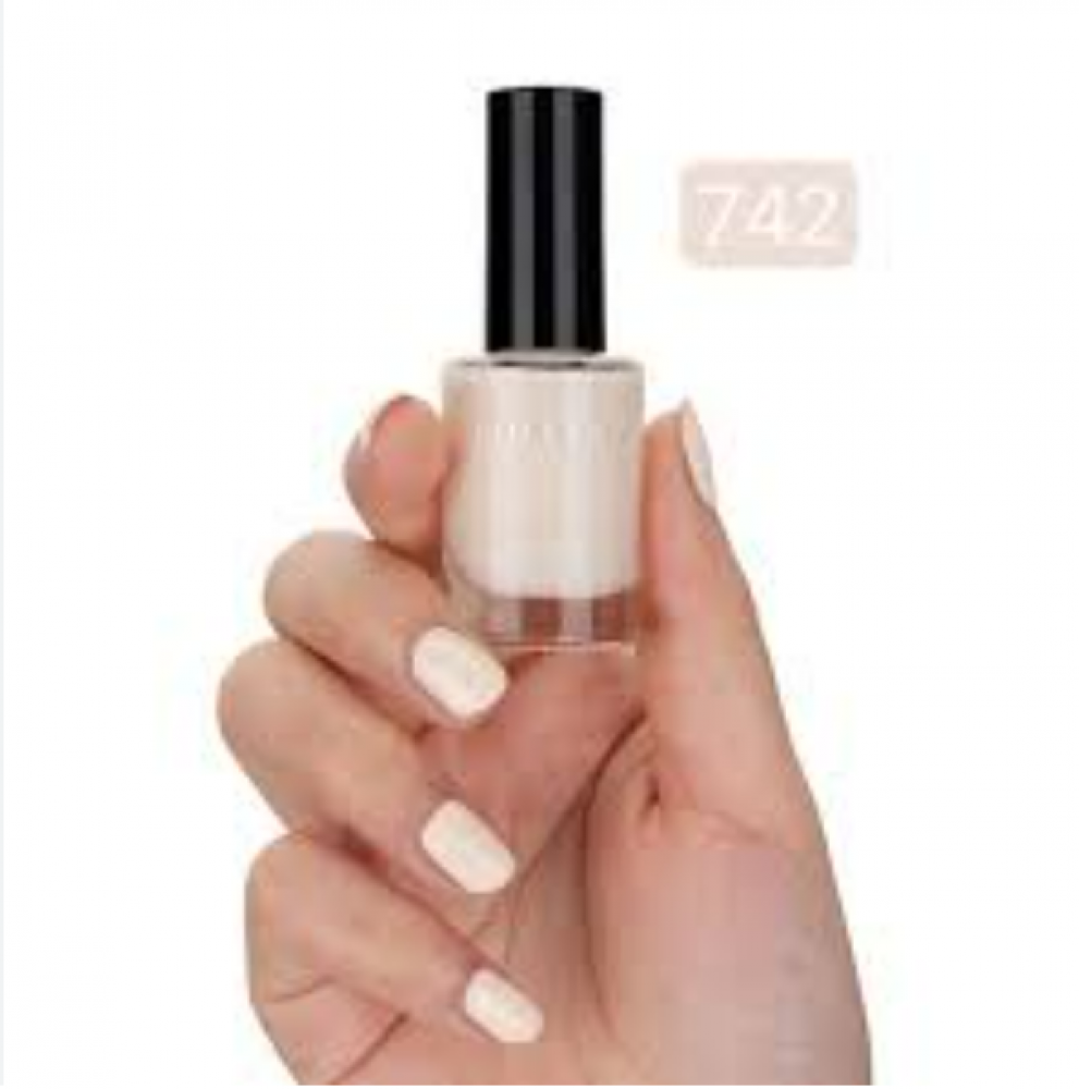 بلوفير طلاء اظافر ميلك 742